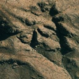 Satellite imagery of Tchilambo, AO