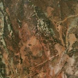 Satellite imagery of Cerro Chullpani, BO