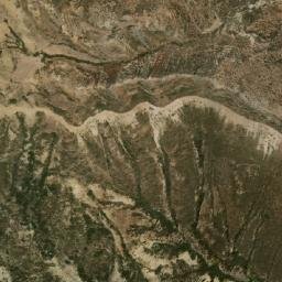 Satellite imagery of Cerro Llustha Jakke, BO