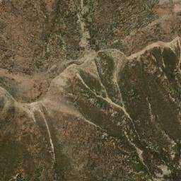 Satellite imagery of Cerro Llustha Jakke, BO