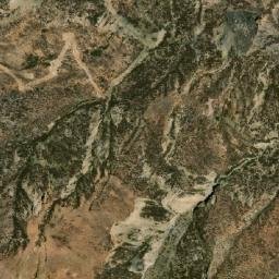 Satellite imagery of Cerro Llustha Jakke, BO