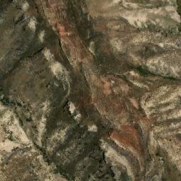 Satellite imagery of Cerro Cruz Willkhi, BO