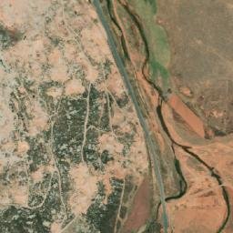 Satellite imagery of Nevado Chachacomani, BO