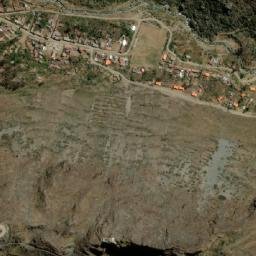 Satellite imagery of Cerro Cruz Parque, BO