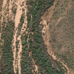 Satellite imagery of Mount Caroline, AU