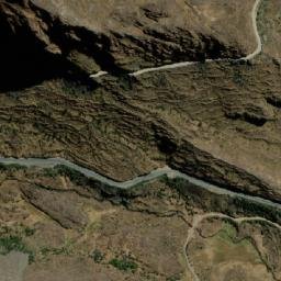 Satellite imagery of Cerro Cruz Parque, BO