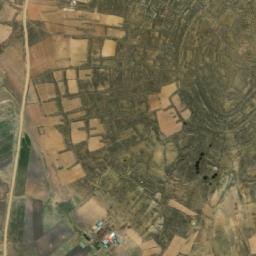 Satellite imagery of Letanias Loma, BO