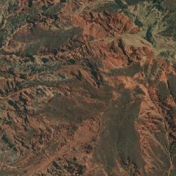 Satellite imagery of Cerro Jachcha Chuñu Uma, BO