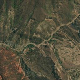 Satellite imagery of Cerro Jachcha Chuñu Uma, BO