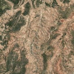 Satellite imagery of Cerro Llauri Chambi, BO