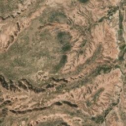 Satellite imagery of Cerro Llauri Chambi, BO