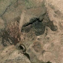 Satellite imagery of Cerro Huaricunca, BO