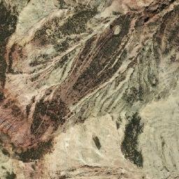 Satellite imagery of Cerro Kkotamita, BO