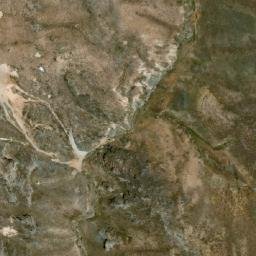 Satellite imagery of Cerro Santa Vera Cruz, BO