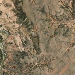 Satellite imagery of Cerro Titiri, BO
