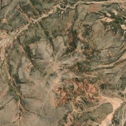 Satellite imagery of Cerro Titiri, BO