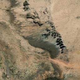Satellite imagery of Cerro Laram Khaua, BO