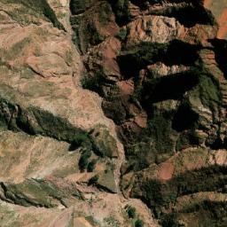 Satellite imagery of Cerro Jalsuri, BO