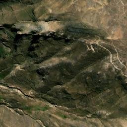 Satellite imagery of Cerro Beata, BO