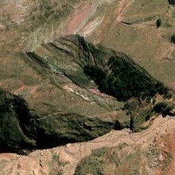 Satellite imagery of Cerro Jalsuri, BO