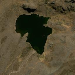 Satellite imagery of Cerro Cumpu, BO