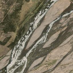 Satellite imagery of Cerro Etjatata, BO