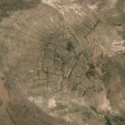 Satellite imagery of Cerro Pahunache, BO
