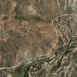 Satellite imagery of Cerro Choquenasa, BO