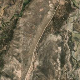 Satellite imagery of Cerro Choquenasa, BO