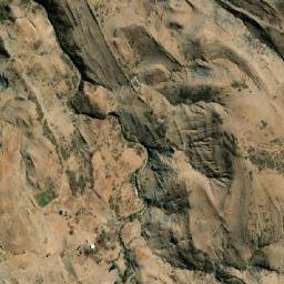 Satellite imagery of Cerro Lapia, BO