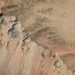 Satellite imagery of Cerro Queñuta, CL