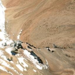 Satellite imagery of Cerro Quiñuta, CL