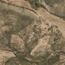 Satellite imagery of Cerro Chojlluma, BO