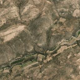 Satellite imagery of Cerro Chojlluma, BO