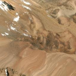 Satellite imagery of Cerro Quiñuta, CL