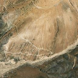 Satellite imagery of Cerro Tiquerani, BO