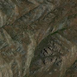 Satellite imagery of Cerro Tiquerani, BO