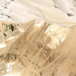 Satellite imagery of Azufreras Chupiquiña, CL