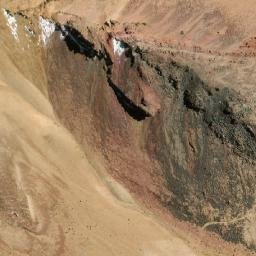 Satellite imagery of Azufreras Chupiquiña, CL