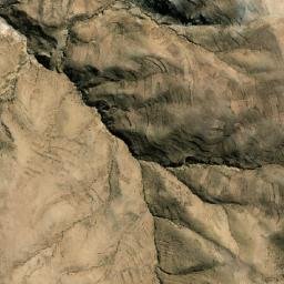 Satellite imagery of Cerro Khara Huyo, BO