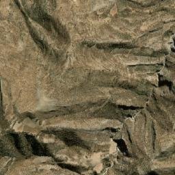 Satellite imagery of Cerro Canlla Chuto, BO