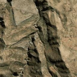 Satellite imagery of Cerro Canlla Chuto, BO
