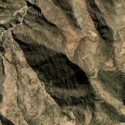 Satellite imagery of Cerro Canlla Chuto, BO