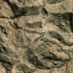 Satellite imagery of Cerro Canlla Chuto, BO