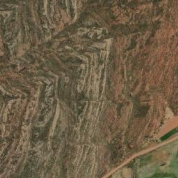 Satellite imagery of Cerro Khasca, BO