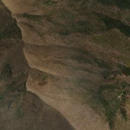 Satellite imagery of Cerro Huayraloma, BO