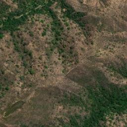 Satellite imagery of Cerro Huayraloma, BO