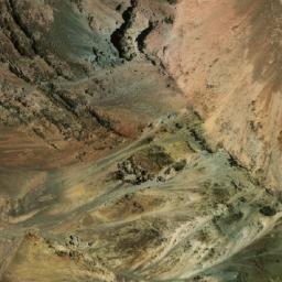 Satellite imagery of Cerro Iquilla, CL