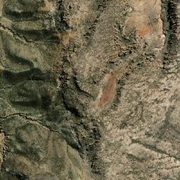 Satellite imagery of Cerro Apachuencani, BO