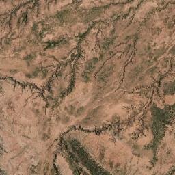 Satellite imagery of Cerro Alto, BO